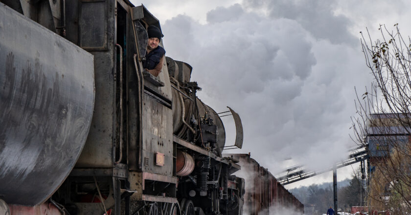 Il valore di una locomotiva. Cosa significa fare un viaggio in treno nei Balcani